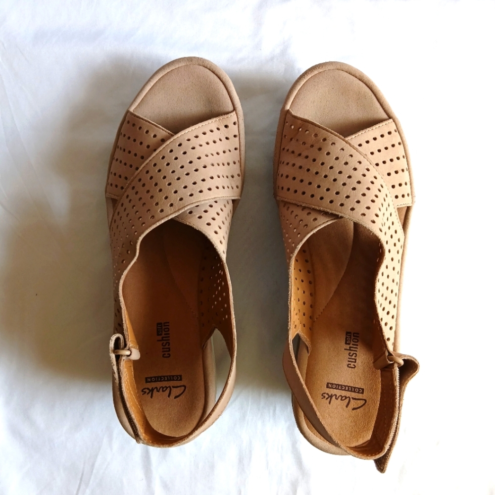 Clarks Collection Soft Cushion Comfort Wedge Sandals - Picture 5 of 6